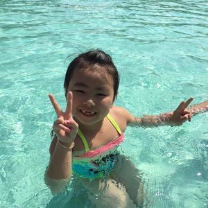 Meet your Posher, Cam